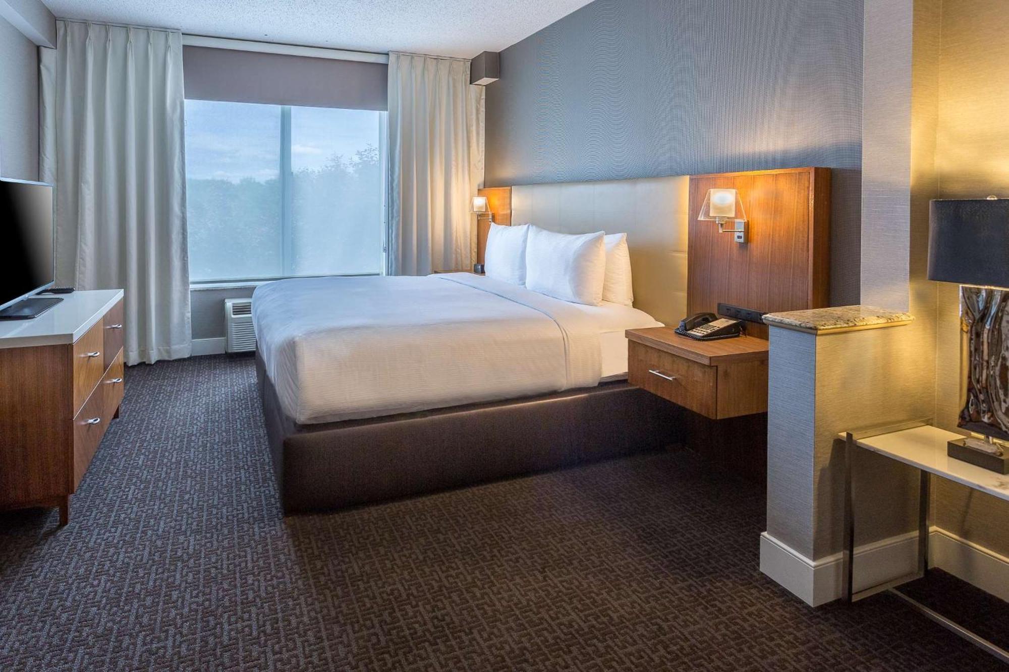 Doubletree By Hilton Nanuet Hotell Eksteriør bilde